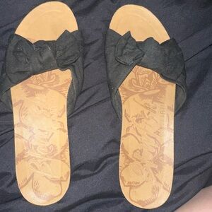 Women's Black Slide Sandals